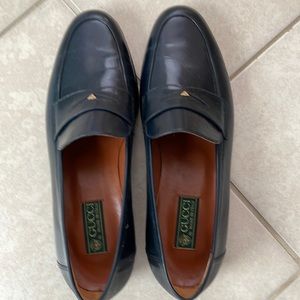 Never worn size 8.5 D Navy Blue